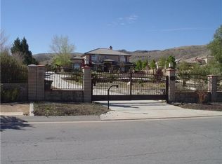 546 E Lago Lindo Rd, Palmdale, CA 93550