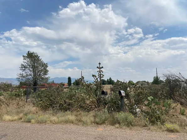 Cuerro Ln, Los Lunas, NM 87031
