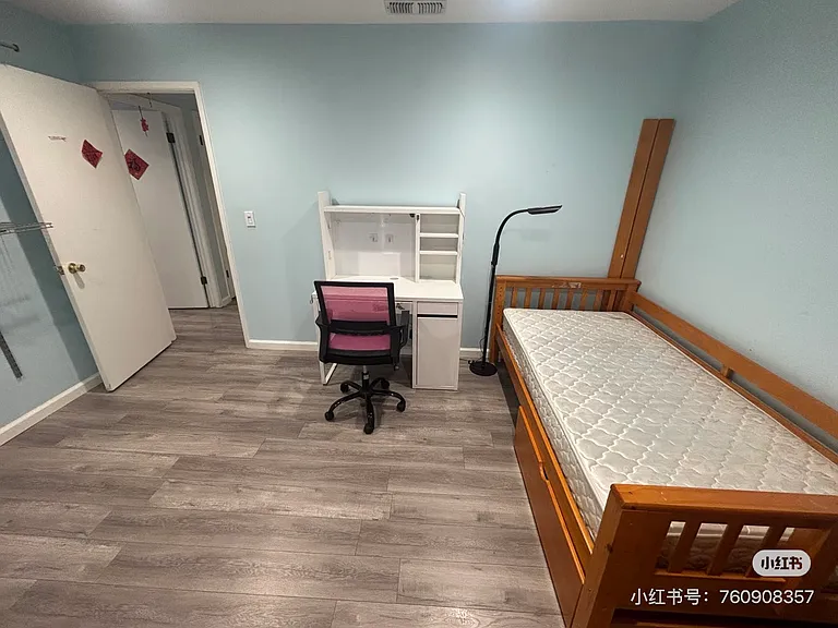 5656 Poplar Cmn #2B1B — Photo 6