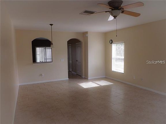 5th image of 15723 Fishhawk Falls Dr