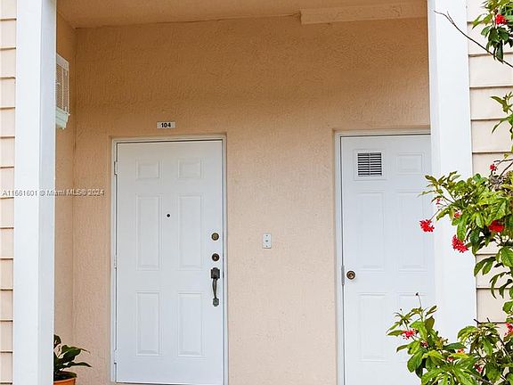 3rd image of 2665 NE 4th St Unit 104