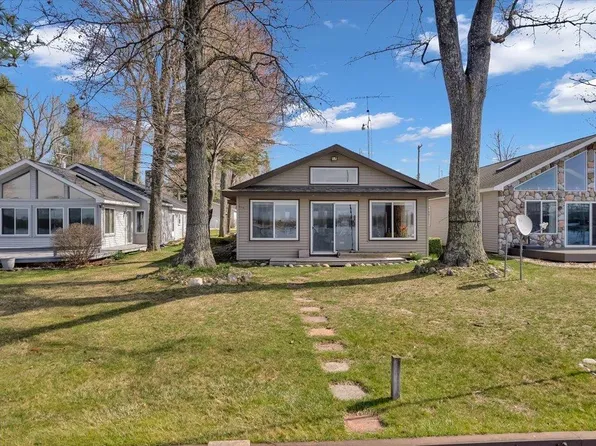 5042 & 5043 Kokosing Rd, Hale, MI 48739