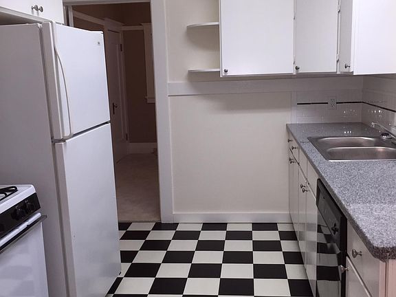2nd image of 1816 I St #1816