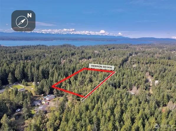 19612 Herron Road NW, Lakebay, WA 98349