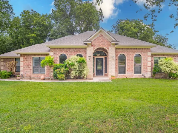 118 Star Point Ln, Weatherford, TX 76088