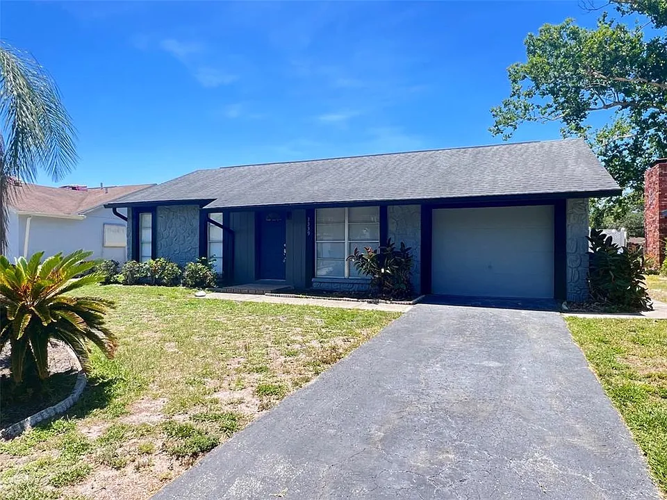 3339 Van Nuys Loop