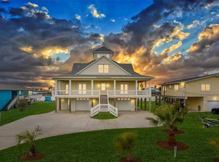 1243 Pilot Ln, Galveston, TX 77554