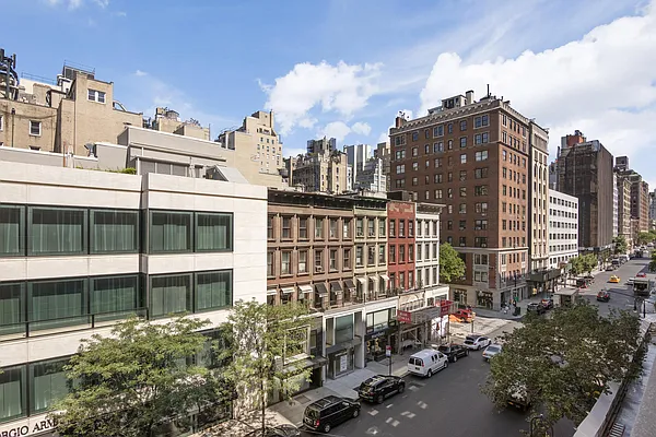 Sold by HomeDax Real Estate | media 4