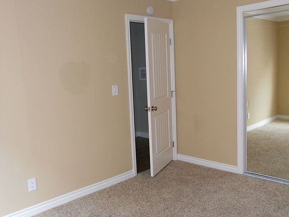 5th image of 4700 Clair Del Ave APT 521