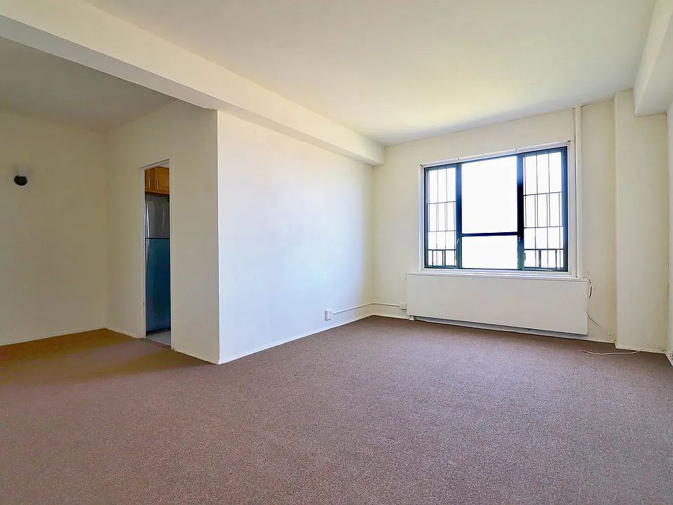 2nd image of 1970 E Tremont Ave APT 9