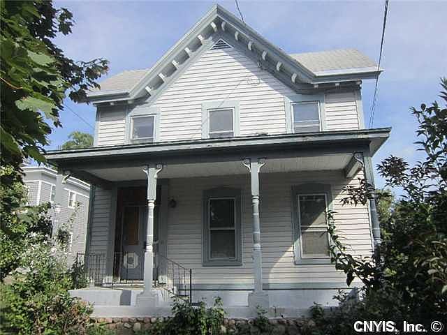 1st image of 26 Union St