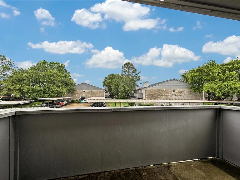 9700 Leawood Blvd #702 — Photo 21