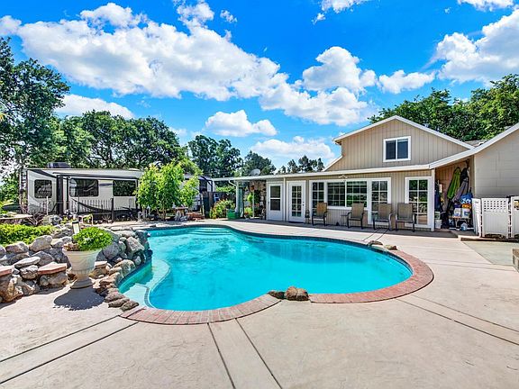 4th image of 4851 Udell Road