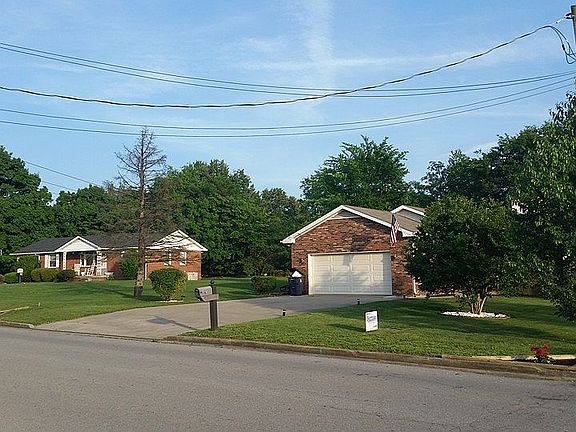 3rd image of 246 Marshall Dr