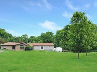 2307 Bloomington Rd, East Peoria, IL 61611