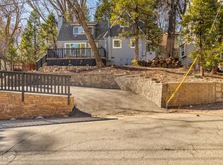 284 Walnut Dr, Lake Arrowhead, CA 92352