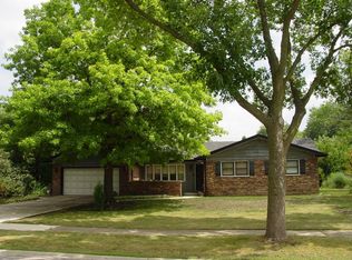 1057 S Ridge Ave, Arlington Heights, IL 60005