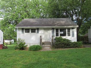 504 Village Dr, Elizabethtown, KY 42701