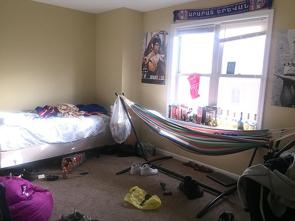 4th image of 1817 Cecil B Moore Ave APT D