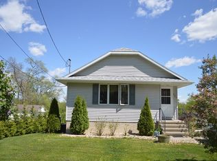 921 Wiley Blvd NW, Cedar Rapids, IA 52405