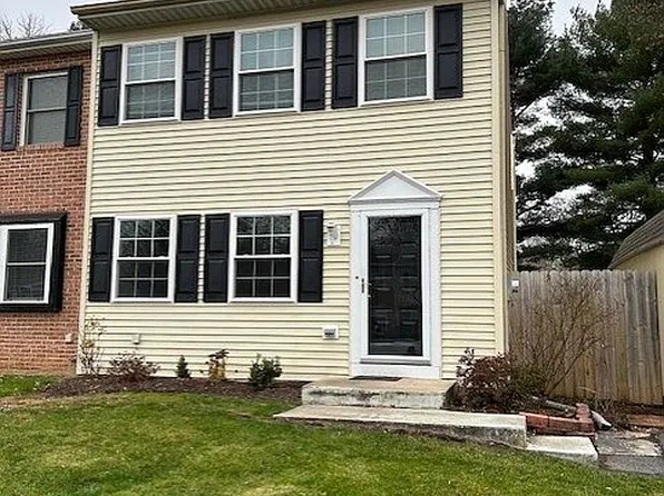 1065 Williamsburg Rd, Lancaster, PA 17603