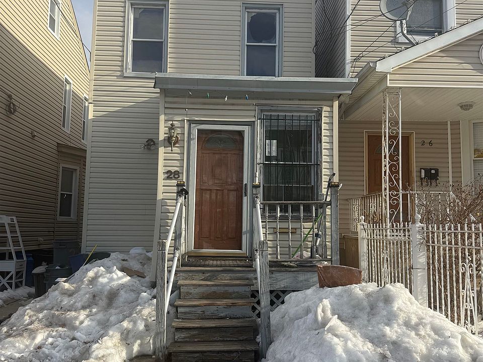 1st image of 28 Gautier Ave