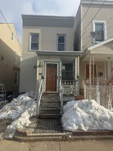 28 Gautier Ave, Jersey City, NJ, 07306