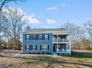 714 Manning Rd E, Accokeek, MD 20607