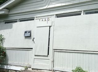 2440 S 12th Ter, Kansas City, KS 66103