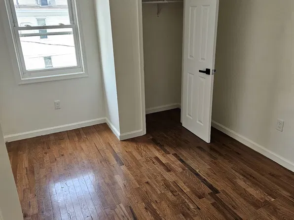 65 Huntington Ter, Newark, NJ 07112