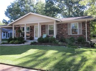 1204 Priest Dr, Ballwin, MO 63021