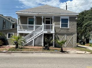 1813 Martin Luther King Blvd, Galveston, TX 77550