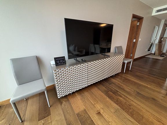 2nd image of 1555 Kapiolani Blvd APT 1406