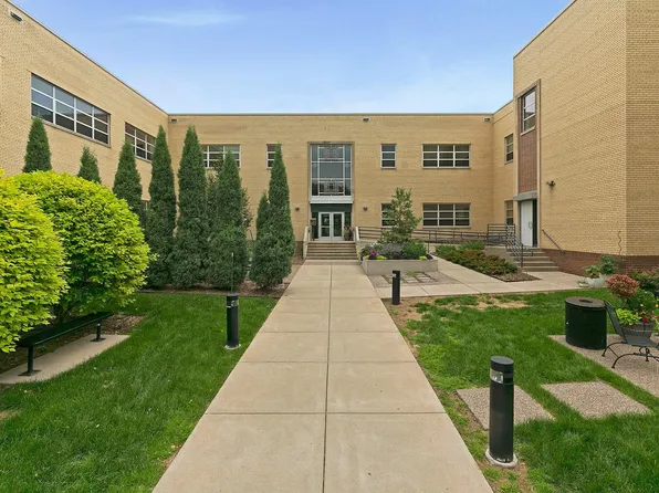111 E Franklin Ave APT 323, Minneapolis, MN 55404