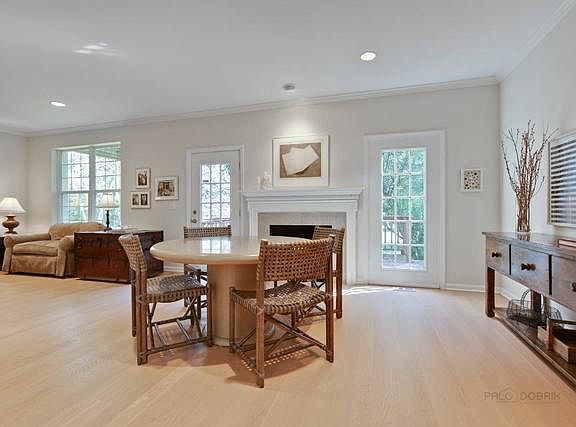 4th image of 15 Wimbledon Ct #00