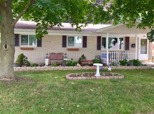 950 N Ann Arbor St, Saline, MI 48176