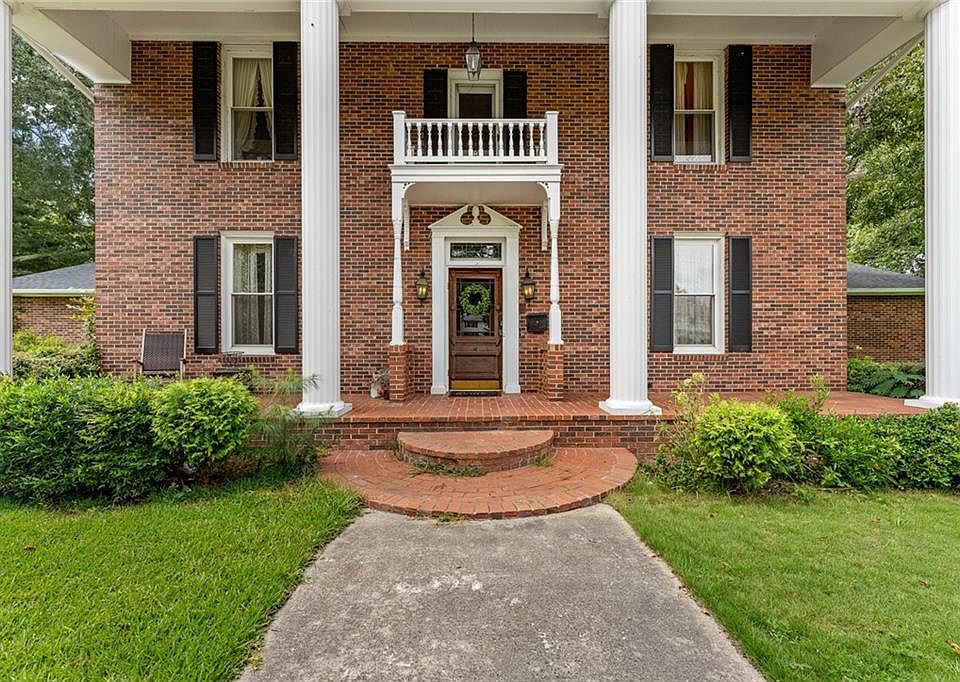 303 Brown Ave, Belton, SC 29627 Zillow
