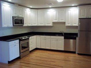 32 Locust St APT 403D, Medford, MA 02155