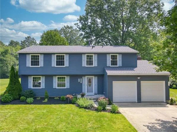 6031 Ogilby Dr, Hudson, OH 44236