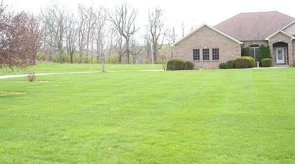 4th image of 40 Lakeside Dr #21