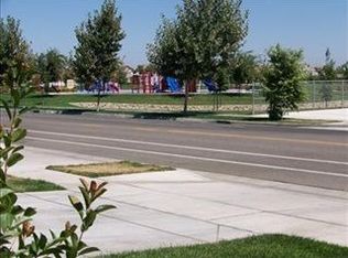 2005 Maid Mariane Ln, Modesto, CA 95355