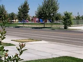 2005 Maid Mariane Ln photo 1
