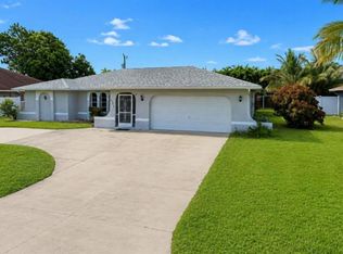 3428 SE 4th Pl, Cape Coral, FL 33904