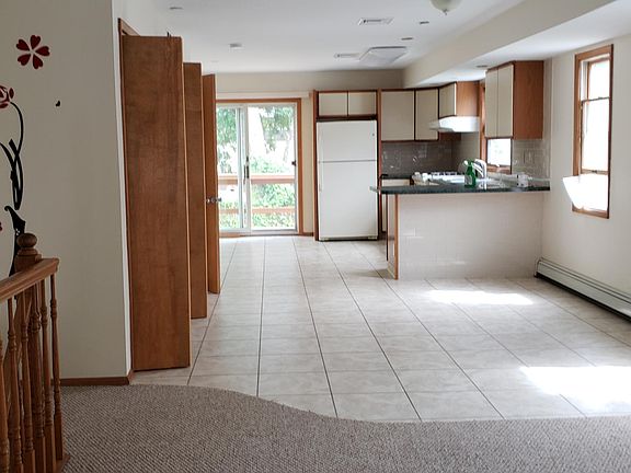 5th image of 15 White St