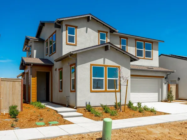 787 Robert Ave, Madera, CA 93636