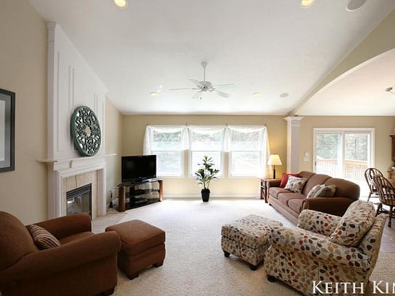 4th image of 9437 Turkey Run Ct NE
