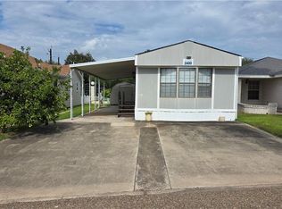 2400 Bobolink Cir W, Palmview, TX 78572