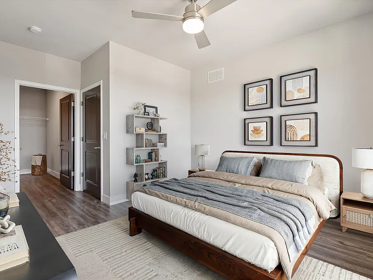 Metro - 1 Bed / 1 Bath - 783 Sq.Ft.