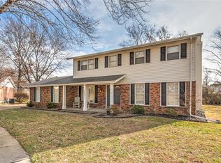 14432 Gravelle Ln, Florissant, MO 63034