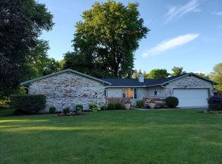 885 Michaels Rd, Tipp City, OH 45371